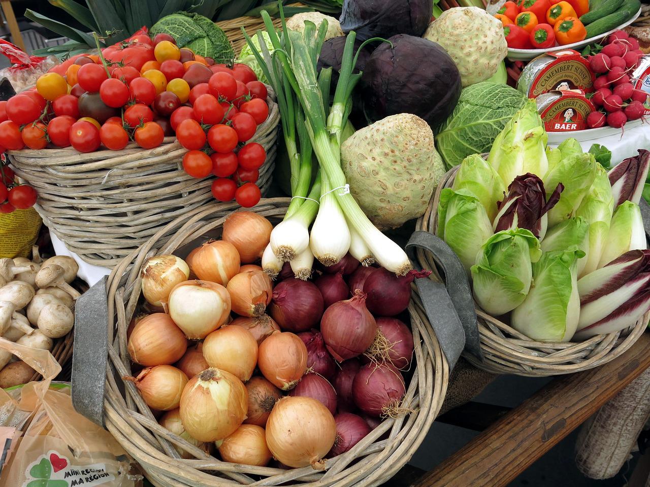 Loose fruit and vegetables on a stall