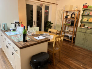 A kitchen diner