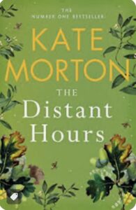Green book cover The Distant Hours by Kate Morton
